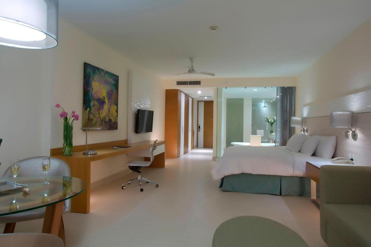 Krystal Grand Puerto Vallarta (Adults Only) Exterior photo